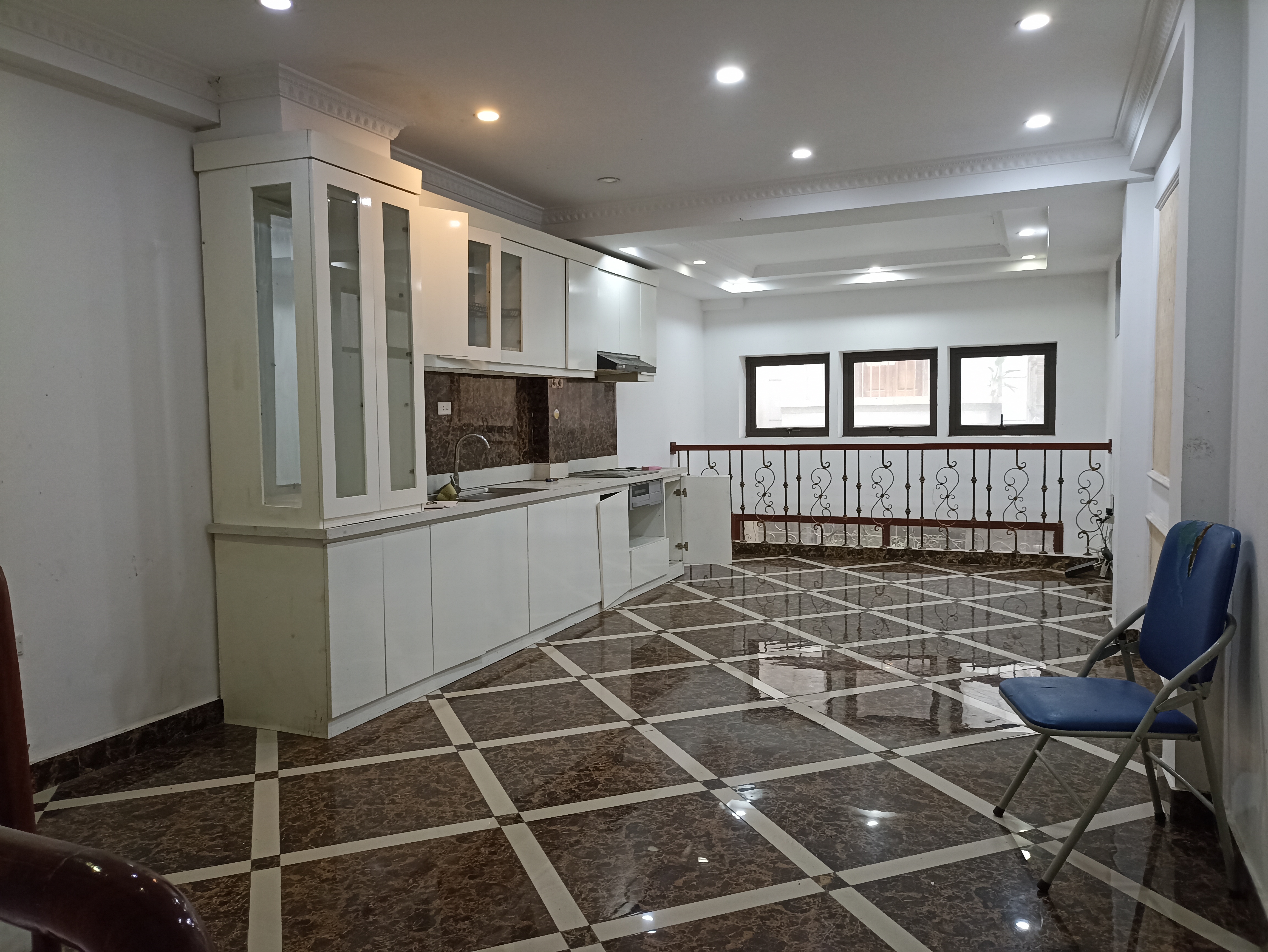 Thay Mới Tủ Bếp Xuống Cấp Hoàng Mai